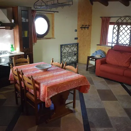 La Casetta Di Eli Holiday home Roddino